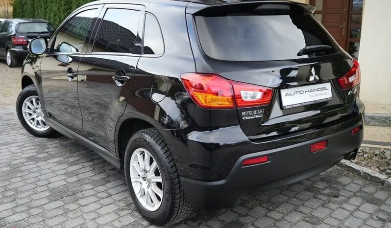Mitsubishi ASX full