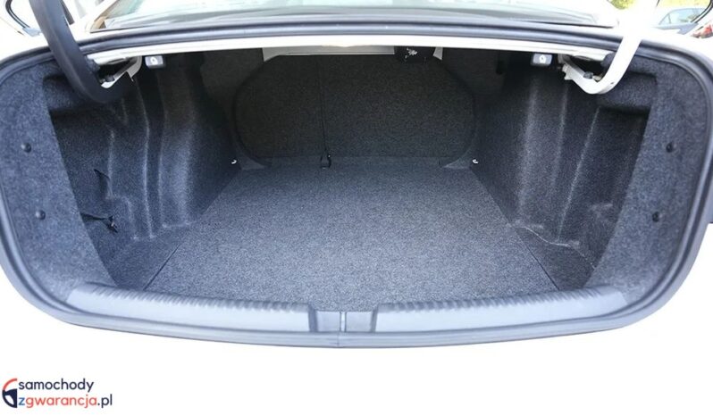 Volkswagen Jetta 1.2 TSI BMT Trendline full