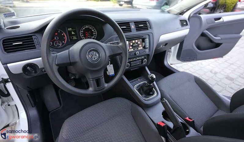 Volkswagen Jetta 1.2 TSI BMT Trendline full