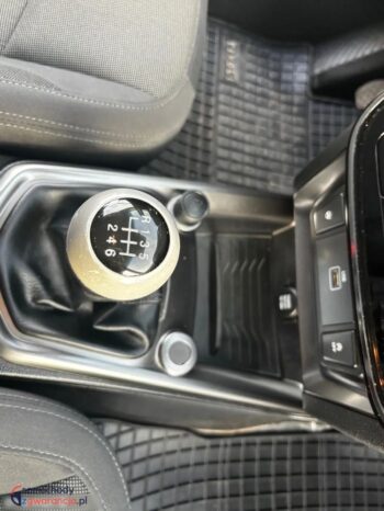 SsangYong Tivoli 1.5 T-GDI Crystal full