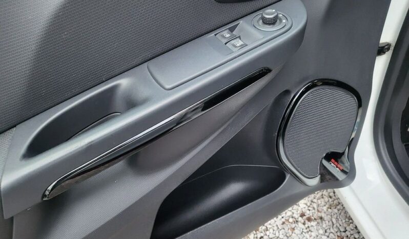Renault Clio full