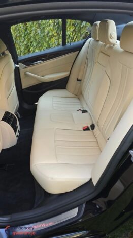 BMW Seria 5 540i xDrive Luxury Line full