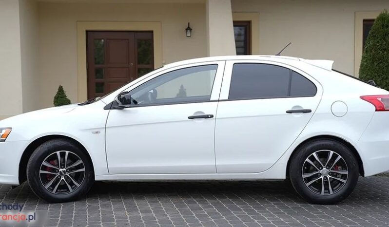Mitsubishi Lancer 1.6 ClearTec Invite full