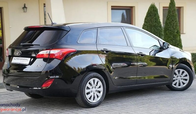 Hyundai I30 blue Kombi 1.4 Classic Navigation full