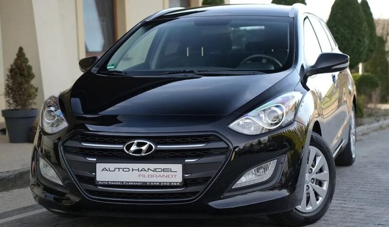 Hyundai I30 blue Kombi 1.4 Classic Navigation full