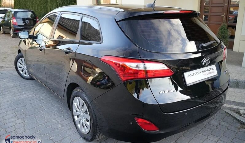 Hyundai I30 blue Kombi 1.4 Classic Navigation full