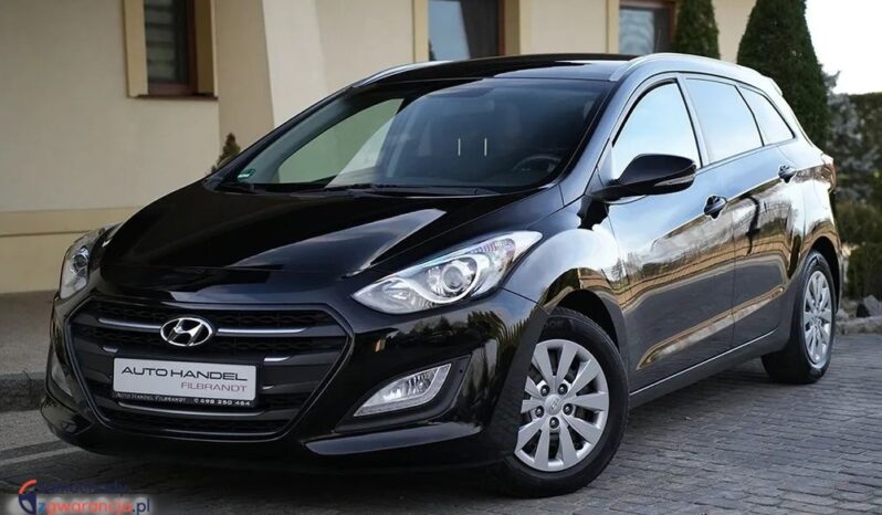 Hyundai I30 blue Kombi 1.4 Classic Navigation full