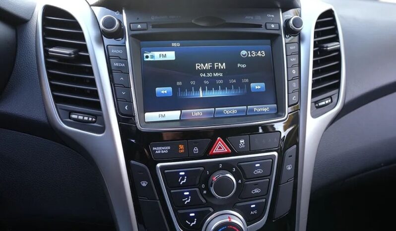 Hyundai I30 blue Kombi 1.4 Classic Navigation full