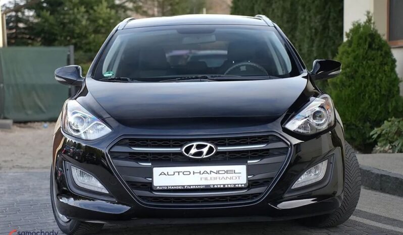 Hyundai I30 blue Kombi 1.4 Classic Navigation full