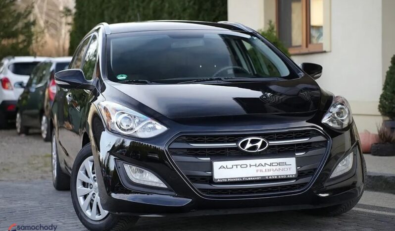 Hyundai I30 blue Kombi 1.4 Classic Navigation full