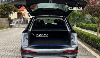 Audi Q7 full