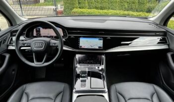 Audi Q7 full