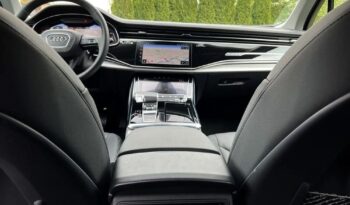 Audi Q7 full