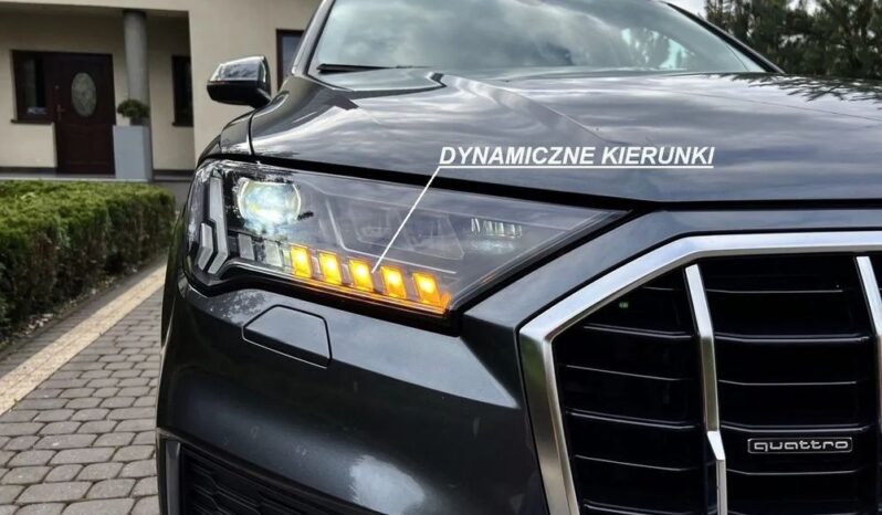 Audi Q7 full