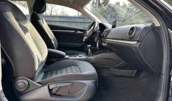 Audi A3 2.0 TDI clean diesel Attraction full