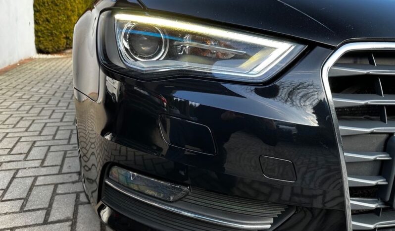 Audi A3 2.0 TDI clean diesel Attraction full