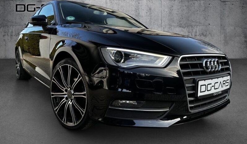 Audi A3 2.0 TDI clean diesel Attraction full