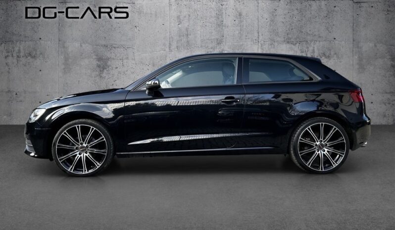 Audi A3 2.0 TDI clean diesel Attraction full