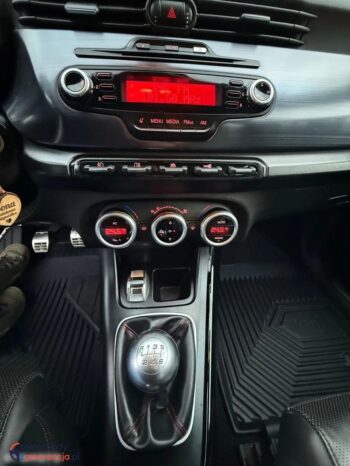 Alfa Romeo Giulietta 1.4 TB MultiAir Distinctive full