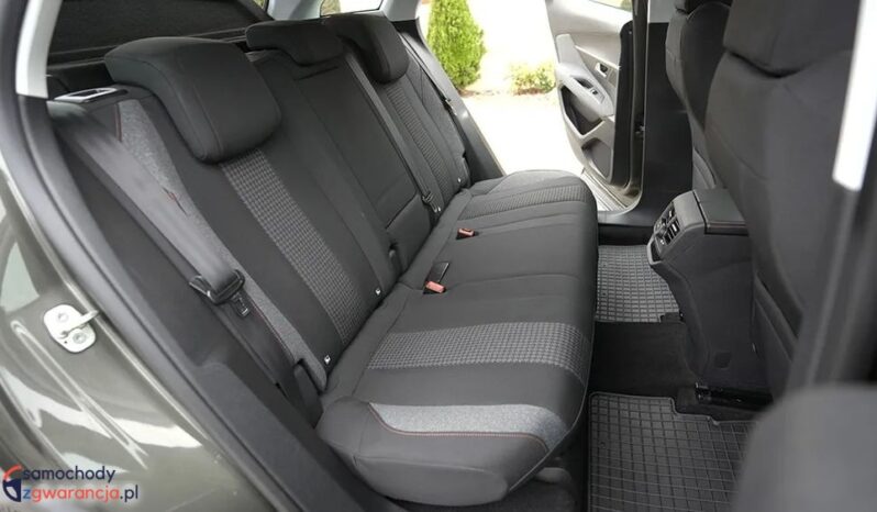 Peugeot 3008 1.2 PureTech Access full