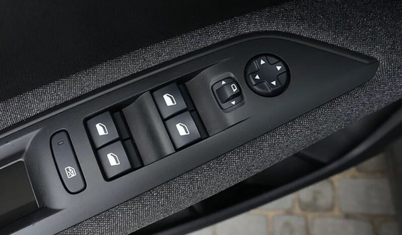 Peugeot 3008 1.2 PureTech Access full