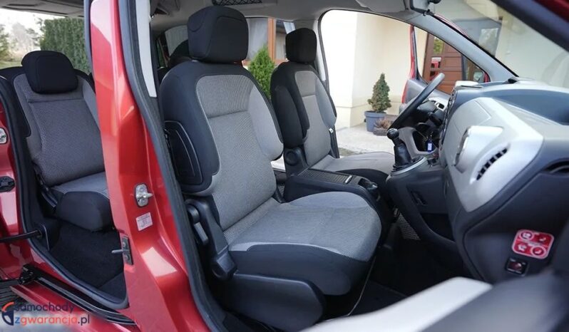 Peugeot Partner Tepee 120 VTi Family full