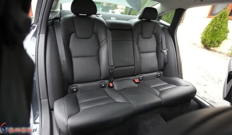 Volvo S90 D3 Geartronic Momentum Pro full