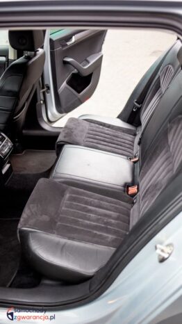 Skoda Superb 2.0 TDI DSG Premium Edition full