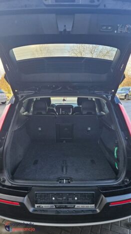 Volvo XC 40 D3 Momentum Pro full