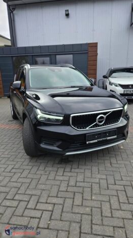 Volvo XC 40 D3 Momentum Pro full