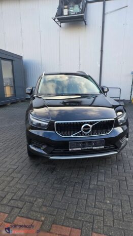Volvo XC 40 D3 Momentum Pro full