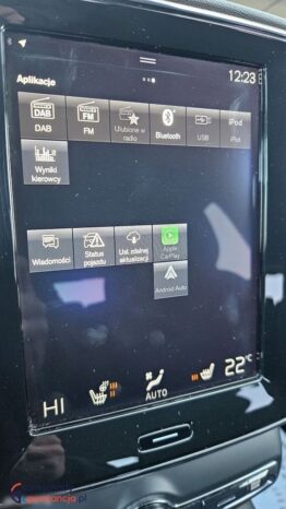 Volvo XC 40 D3 Geartronic Momentum Pro full