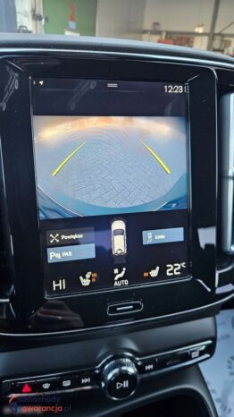 Volvo XC 40 D3 Geartronic Momentum Pro full