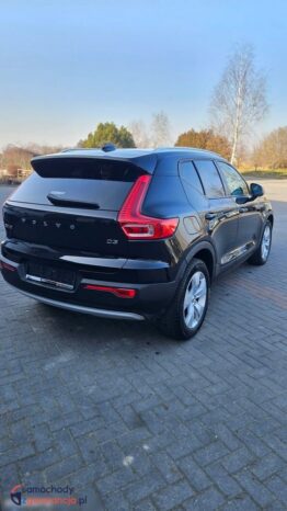 Volvo XC 40 D3 Geartronic Momentum Pro full