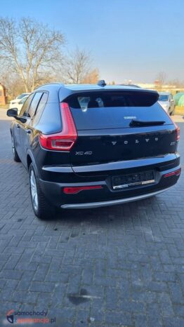 Volvo XC 40 D3 Geartronic Momentum Pro full