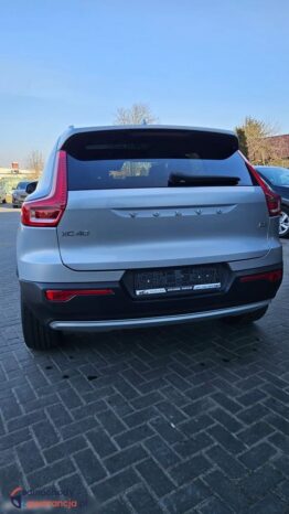 Volvo XC 40 D3 Geartronic Momentum Pro full