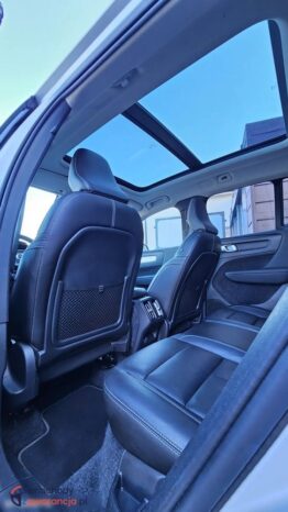 Volvo XC 40 D3 Geartronic Momentum Pro full