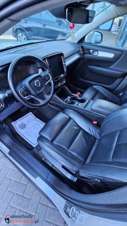 Volvo XC 40 D3 Geartronic Momentum Pro full