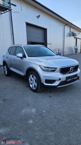 Volvo XC 40 D3 Geartronic Momentum Pro full