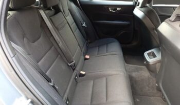 Volvo V60 D3 Momentum full