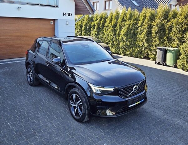 Volvo XC 40 B4 B Geartronic RDesign full