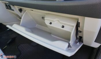 Volkswagen Transporter full