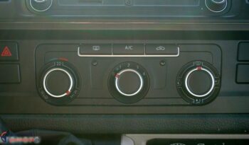 Volkswagen Transporter full