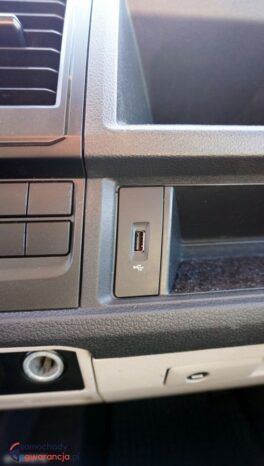 Volkswagen Transporter full
