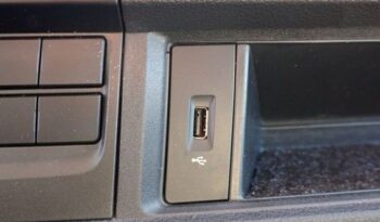 Volkswagen Transporter full