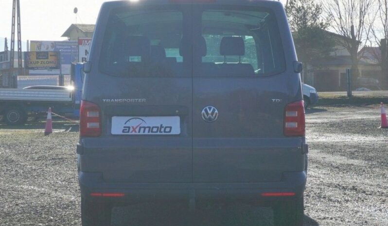 Volkswagen Transporter full