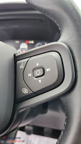 Volvo XC 40 D3 Momentum full