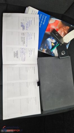 Volvo XC 40 D3 Momentum full