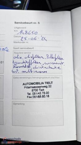 Volvo XC 40 D3 Momentum full