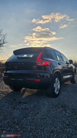 Volvo XC 40 D3 Momentum full